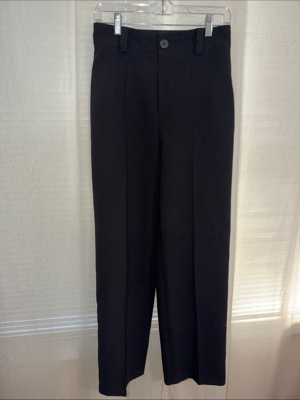 ZARA S Black Pintuck Seams Straight Leg Wrinkle Resistant Professional Pants